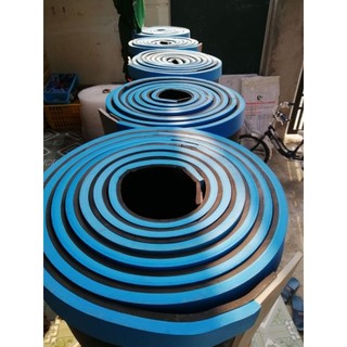 Cuộn sới gà đá quây úm gà
