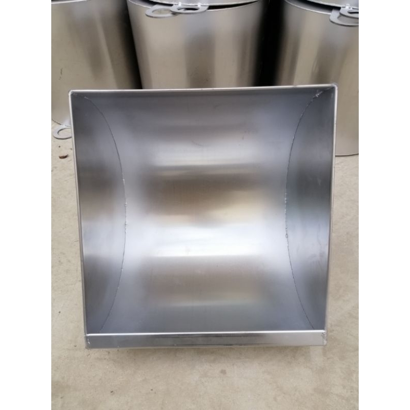 Máng lật cho heo nái heo hậu bị inox
