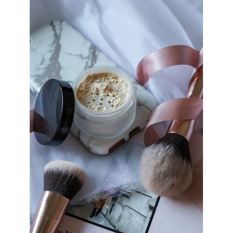Phấn phủ kiềm dầu Laura Mercier 5gram màu Translucent Loose Setting Bill Sephora