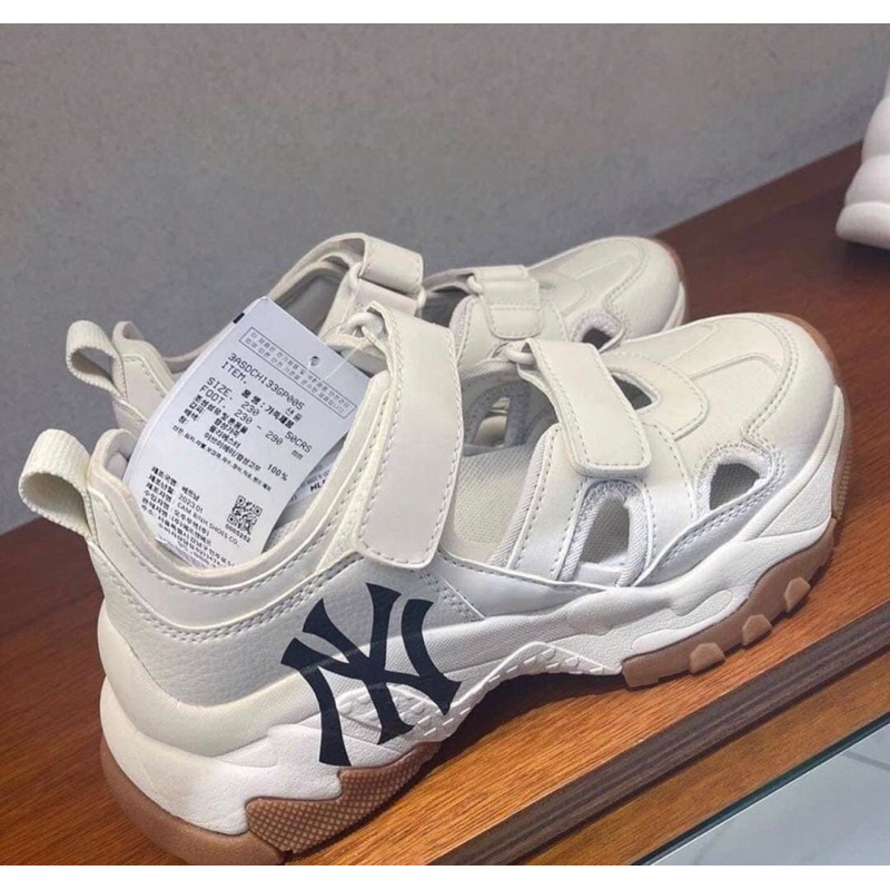 Giày khoét MLB NEW2023 cực chất hot hit