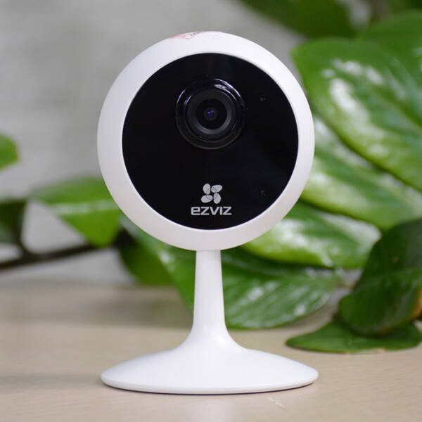 Camera EZVIZ wifi IP CS-C1C-B 1080p , nén H265, có đàm thoại, góc quan sát rộng