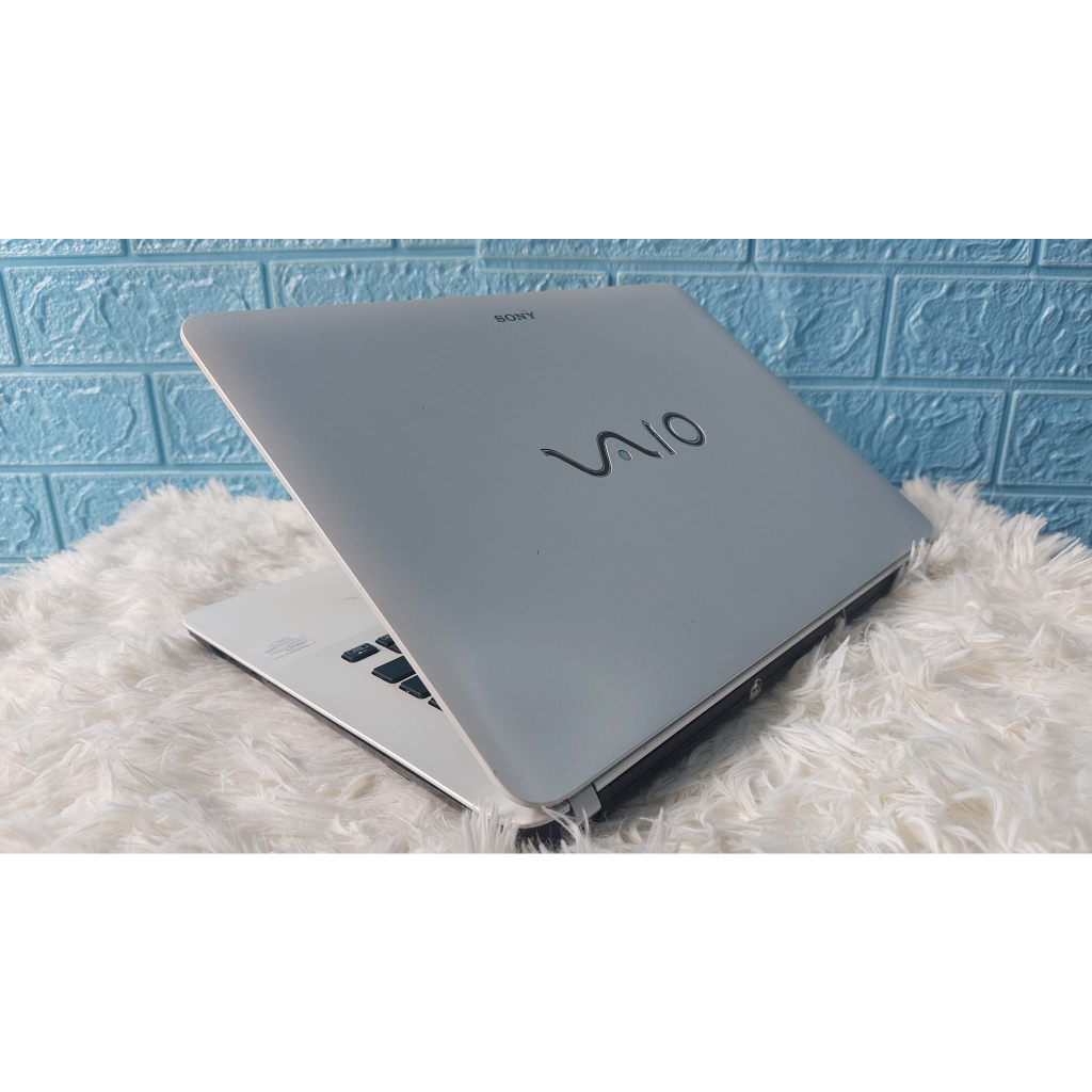 Laptop phù hợp văn phòng, học tập, giải trí xem phim và bán hàng online