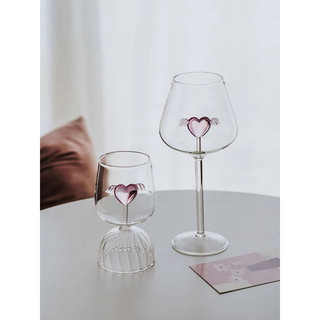 Ly thuỷ tinh uống, cocktail hoạ tiết trái tim độc đáo