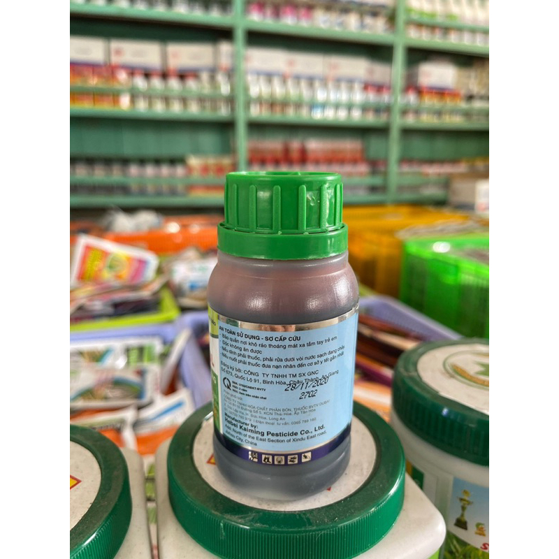 ATONIK 1.8 SL chai 100ml giúp hoa kiểng , cây ăn trái , rau màu phát triển tươi tốt