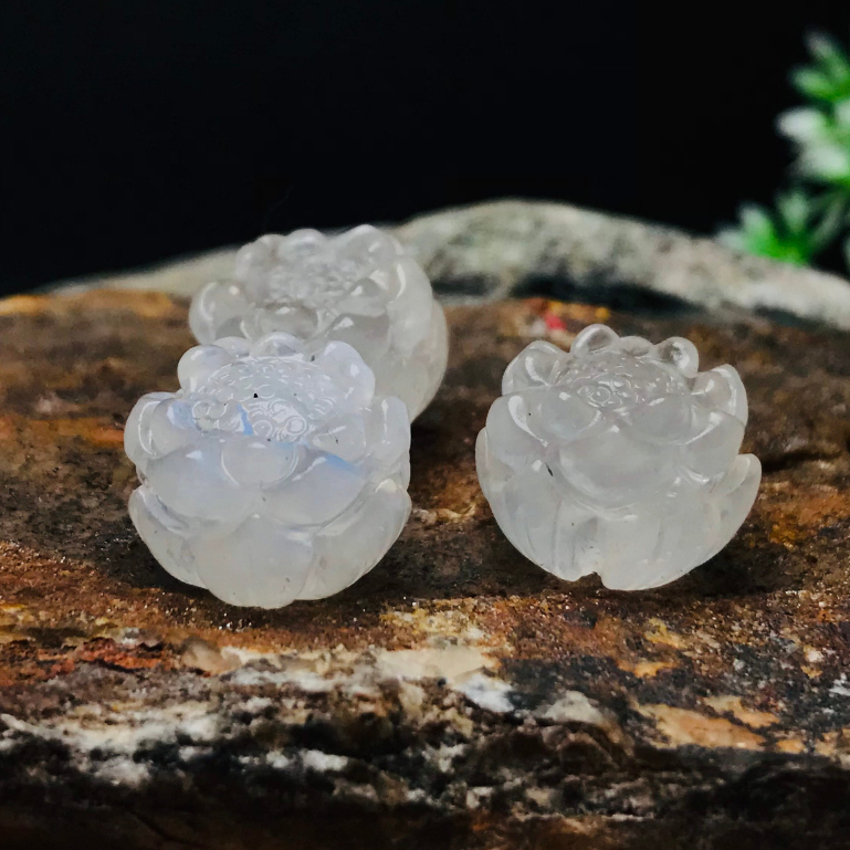 Hạt Charmed Sen đá Mặt Trăng Moonstone Phụ kiện cao cấp