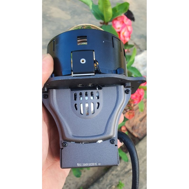 Bi led SanVi pro 3.0 inch cao cấp osram 9+1 max 80w trợ pha sáng nét cho xe máy và ô tô