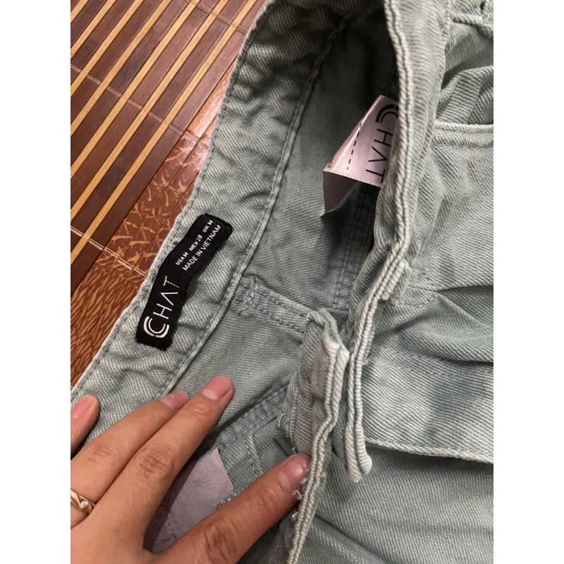 Quần bò Cchat size M