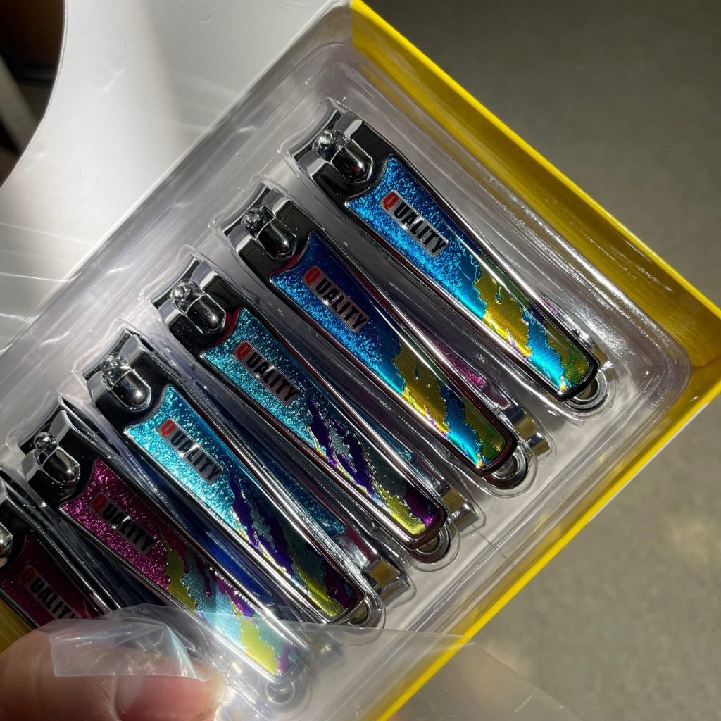 Bấm cắt móng tay loai lớn Quanlity