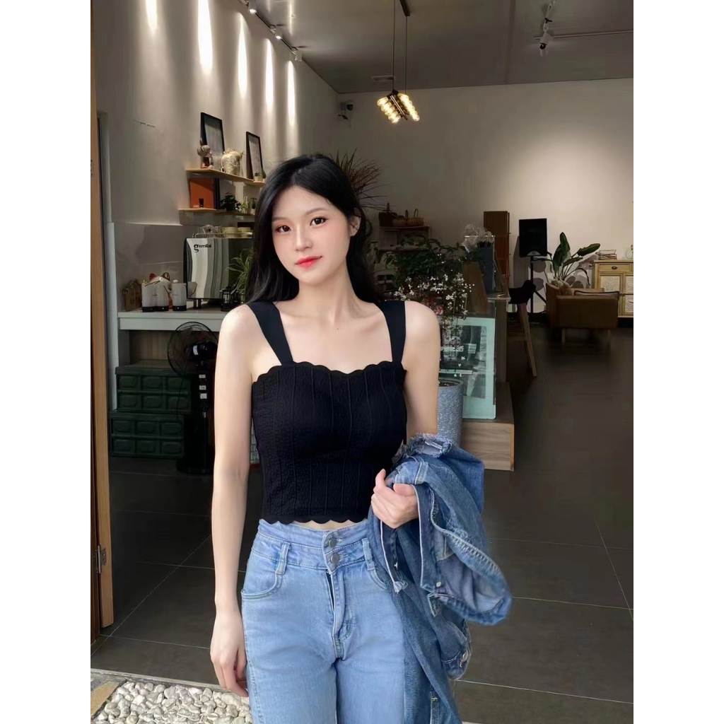 Áo Croptop Hai Dây Ôm Dáng Vừa Vặn Thiết Kế Hàn Quốc Cho Nữ 1995