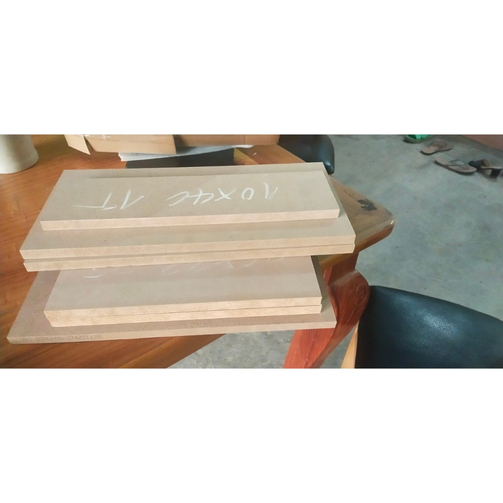 Ván MDF 9mm QC 300*600mm  dùng làm ván kệ, trang trí, thùng loa.