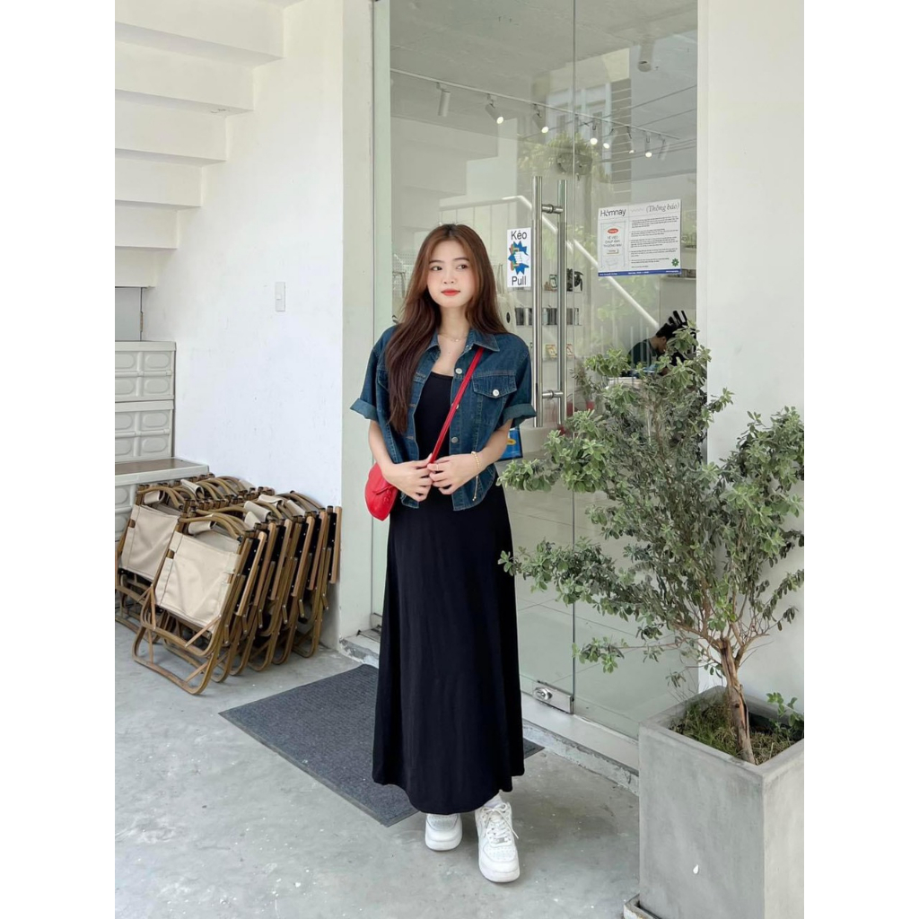 Áo sơ mi denim croptop Heppy cộc tay 2 túi ngực phối cúc_Aojeancrt7019_K17P0