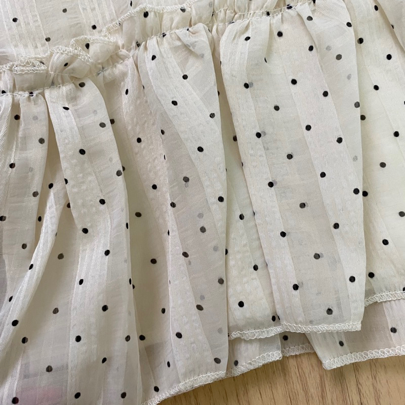 PASS - Áo kiểu chấm bi