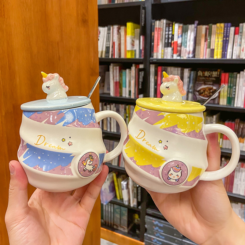 Cốc sứ kì lân quà tặng