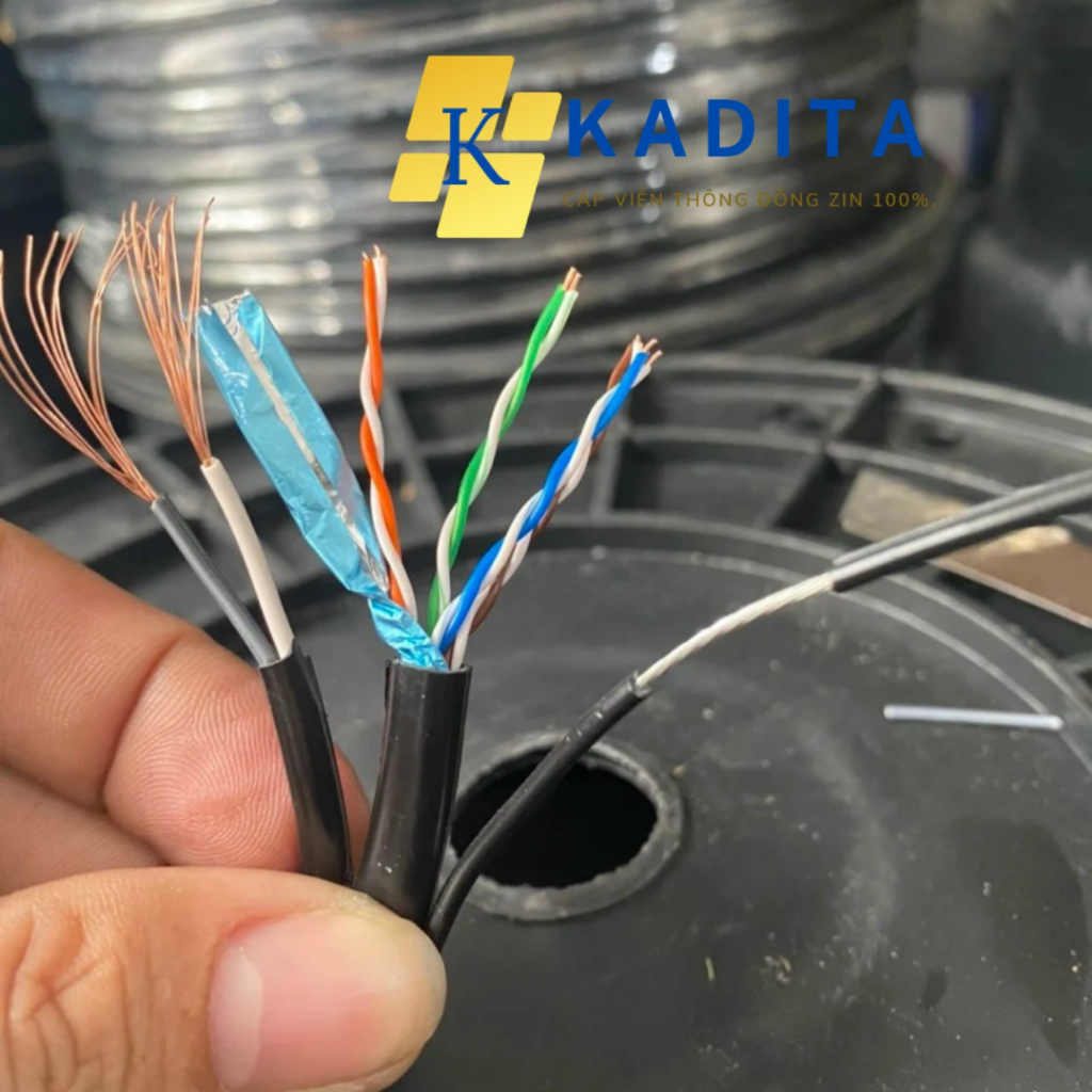 10m đến 30m Cáp mạng ngoài trời liền nguồn Cat5E lõi đồng chống nhiễu FTP bấm sẵn đầu