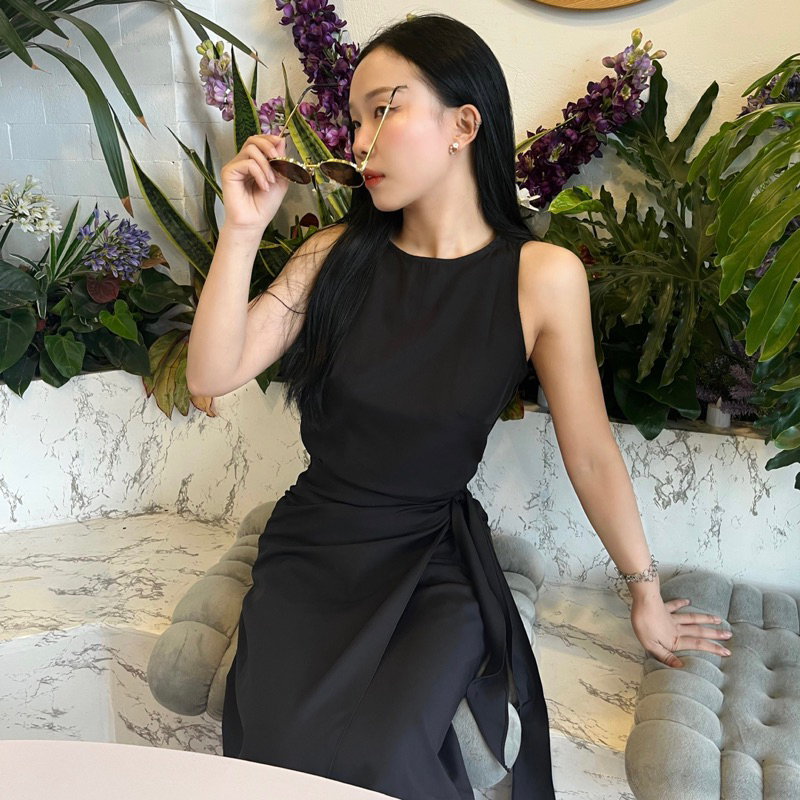 Set chân váy váy dáng dài, vạt lệch buộc nơ