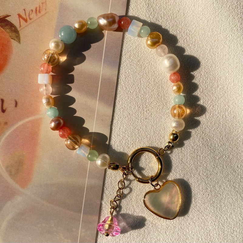 Vòng tay phối đá mùa hè nhiều màu tim treo LILI MOMO bracelet - LILI’S SUMMER BEADS
