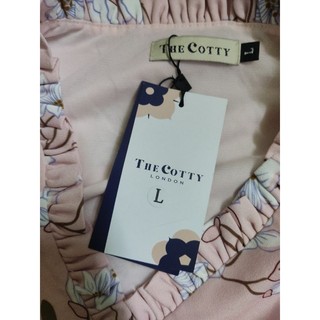 Đầm hiệu Cotty size L