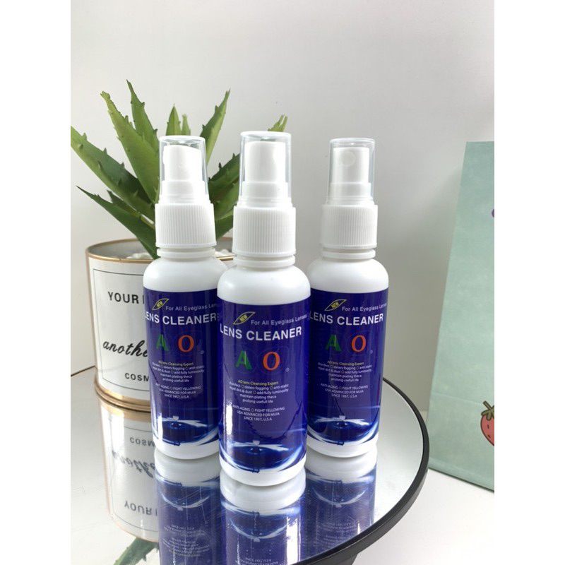 Nước lau mắt kính,rửa tròng kính Lens Cleaner dạng xịt