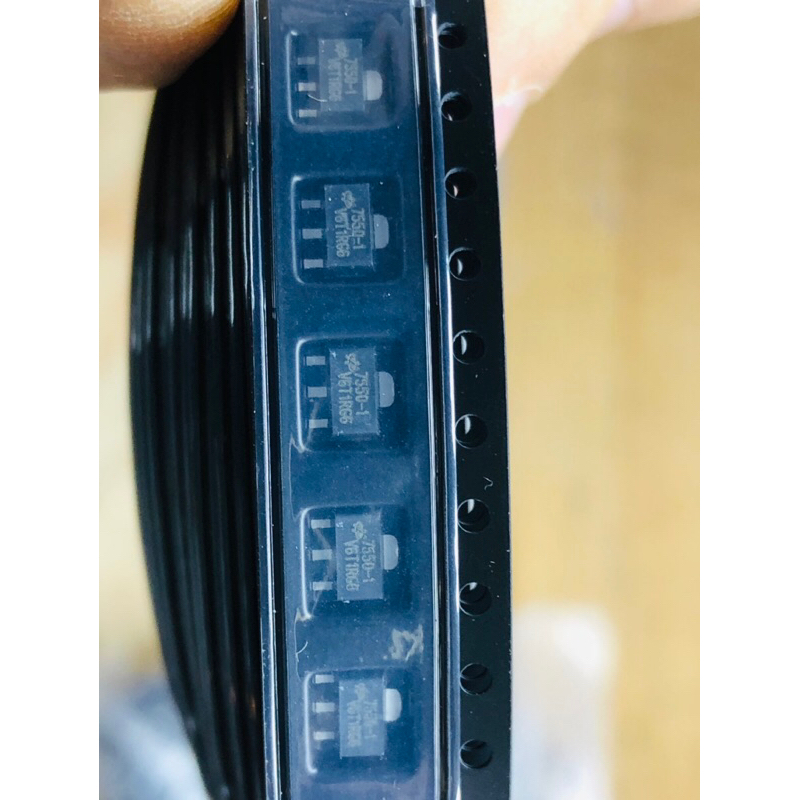IC nguồn ổn áp 7550 Linh kiện - SL 5 con