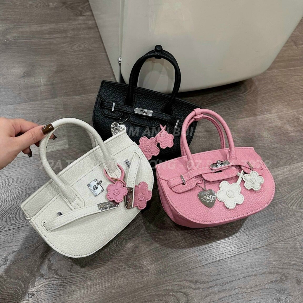 Túi xách nữ h.m trang trí móc treo cực xinh hottrell