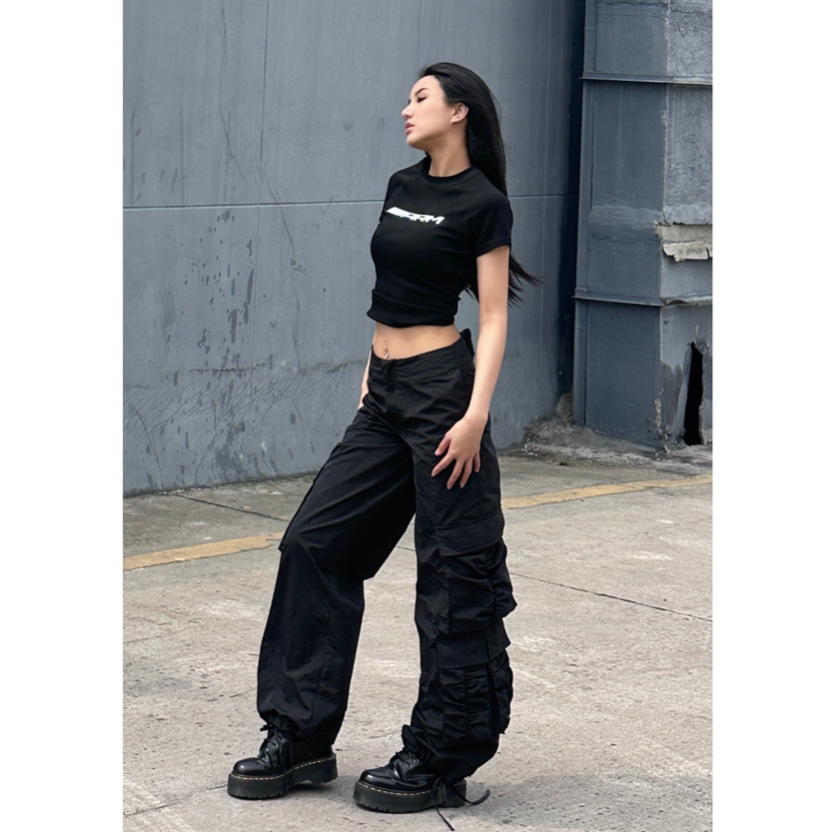 Áo phông nữ hai phiên bản ngắn - dài bo eo đính chữ kim loại phong cách hiphop đường phố DoA363