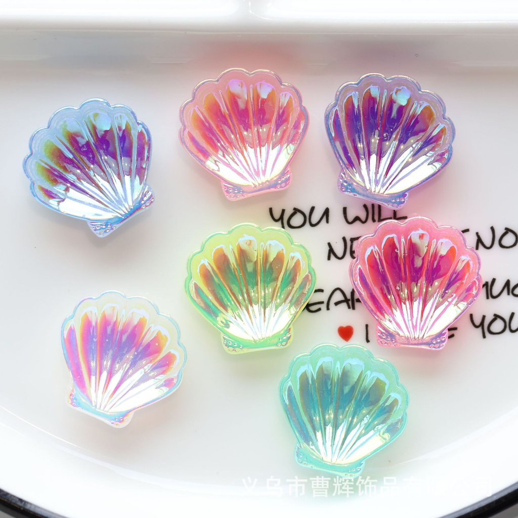 Charm vỏ sò ánh nhũ