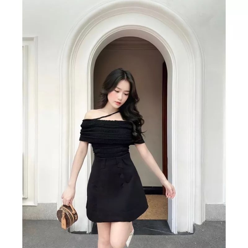 Set áo ren trễ vai dây chéo mix chân vay tacta có lót quần sang mịn