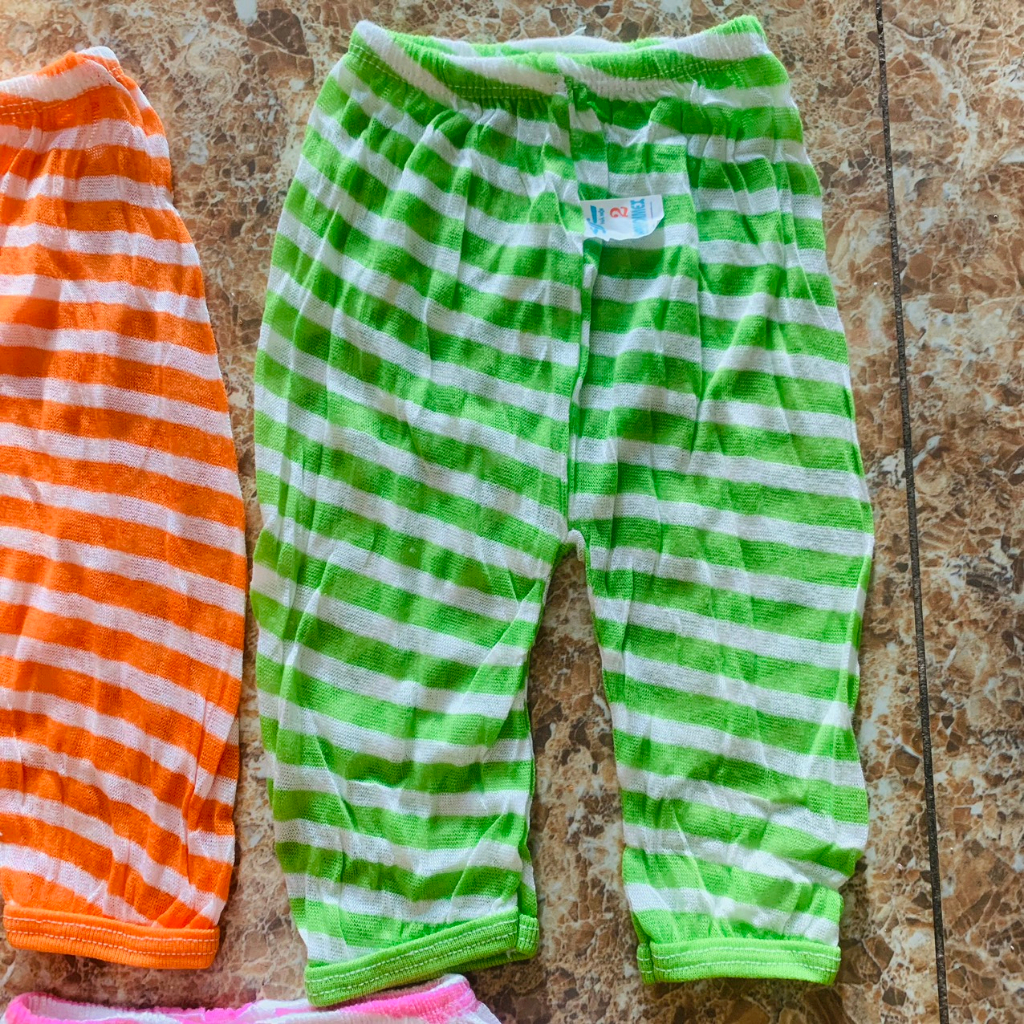 Xả quần dài cho trẻ em