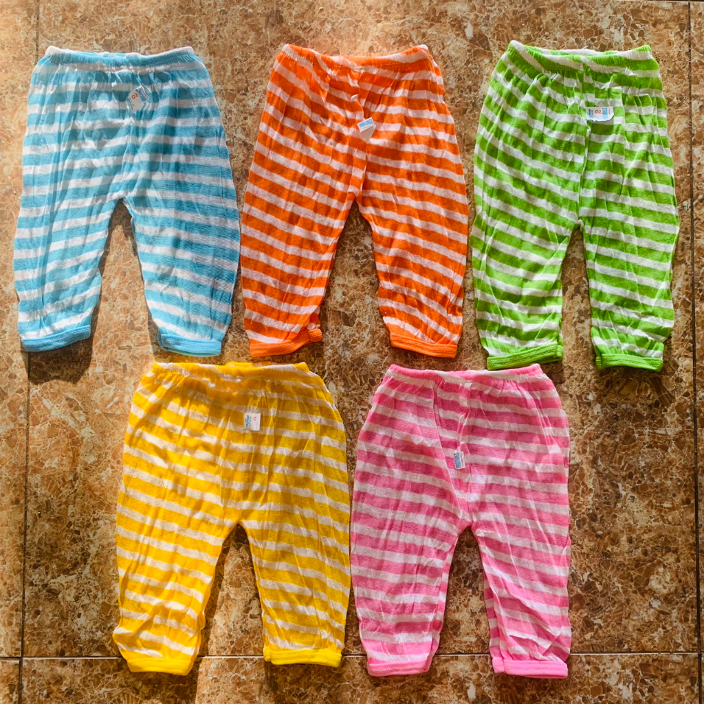 Xả quần dài cho trẻ em