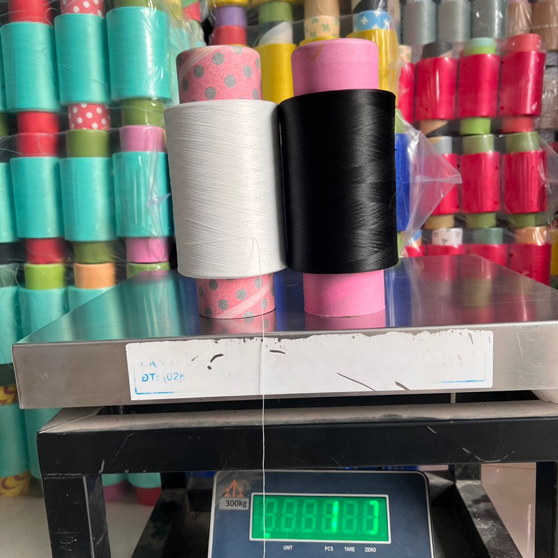 Tơ vắt sổ trắng đen 150 hàng loại 1