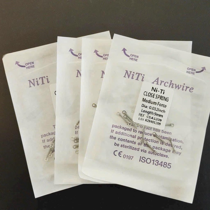 Lò xo đẩy, lò xo kéo, lò xo giữ khoảng dùng trong chỉnh nha