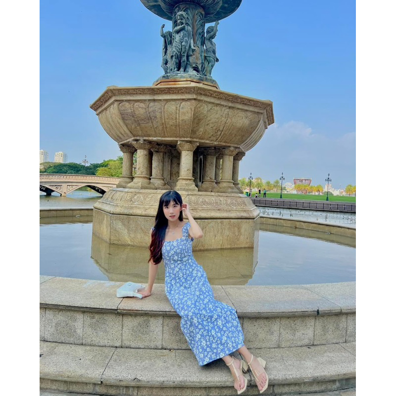 Happy Zoo - Đầm dài sát nách denim hoa