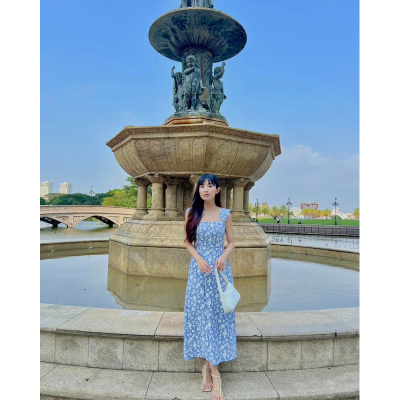 Happy Zoo - Đầm dài sát nách denim hoa