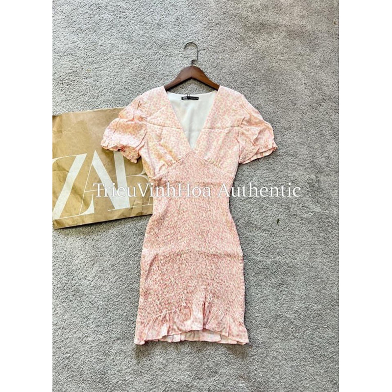 Váy body có bèo nhún hồng pastel xinh xắn newtag size M