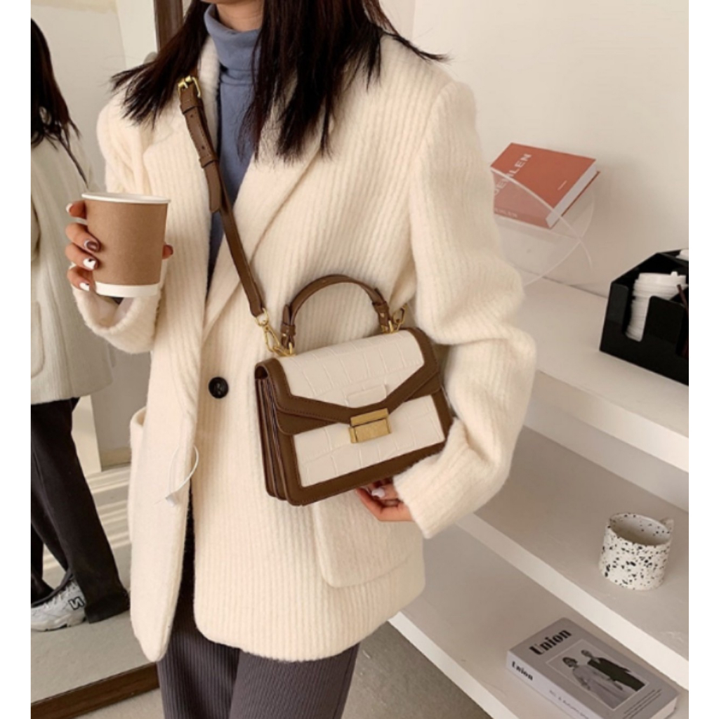 Túi Xách Nữ Đeo Chéo Cao Cấp, Vân Da Rắn, Đủ Màu Sắc Phối Màu Đẹp Size 20cm