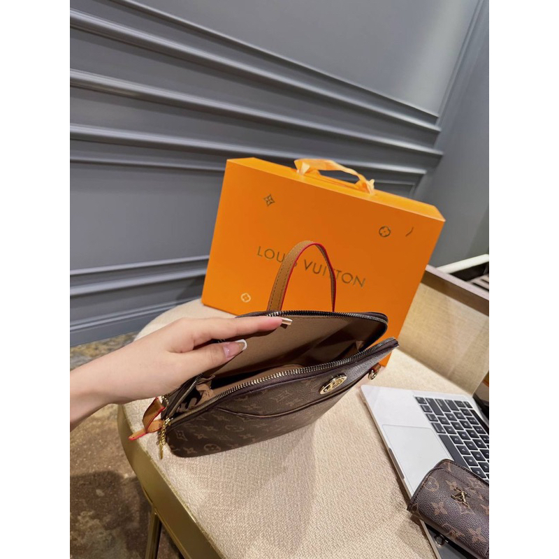 Set balo kèm ví dạng hến
