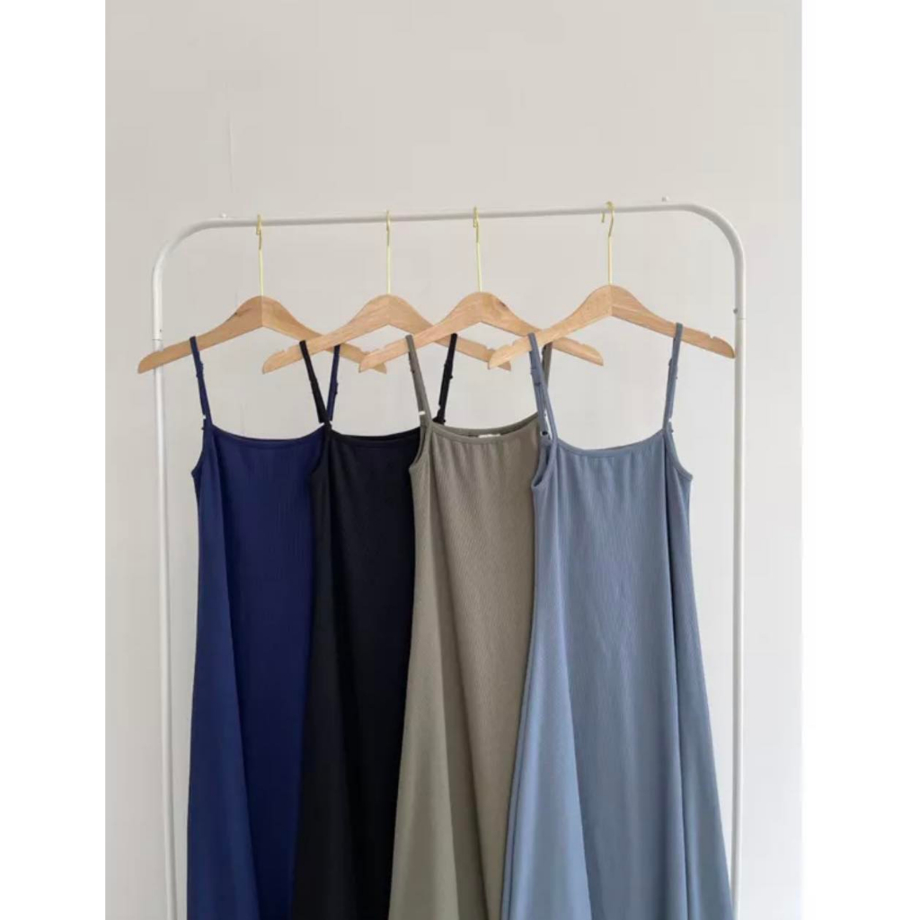 𝐋𝐘𝐂𝐇𝐄𝐍- Đầm Basic Thun Gân Dáng Dài Lychen