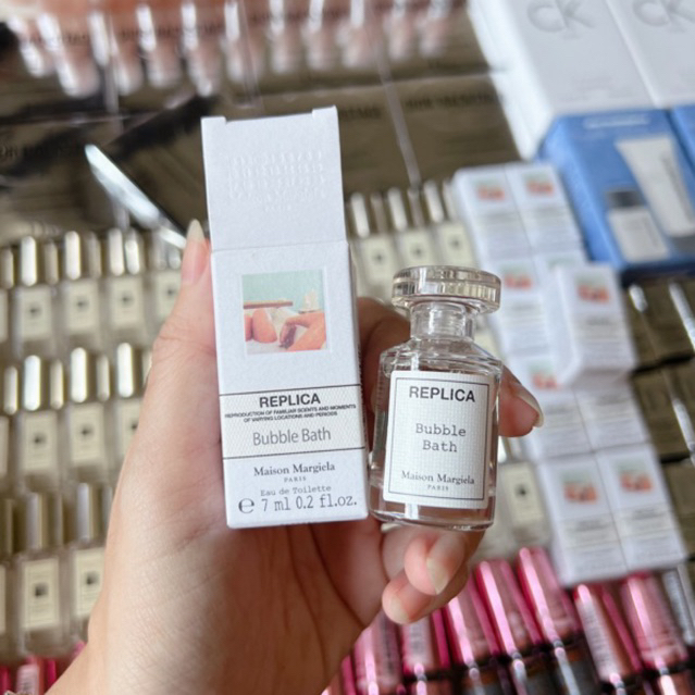 Nước hoa Replica Bubble Bath, By The Fireplace, Beach Walk size 7ml mini dạng chấm
