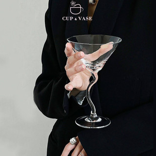 Ly Rượu Vang CUP & VASE Dạng Phễu Chân Uốn Lượn LY035