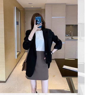 Áo blazer 2 lớp có đệm vai