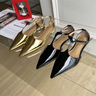 Giày sandal nữ mũi nhọn da bóng đế bệt có khoá cài