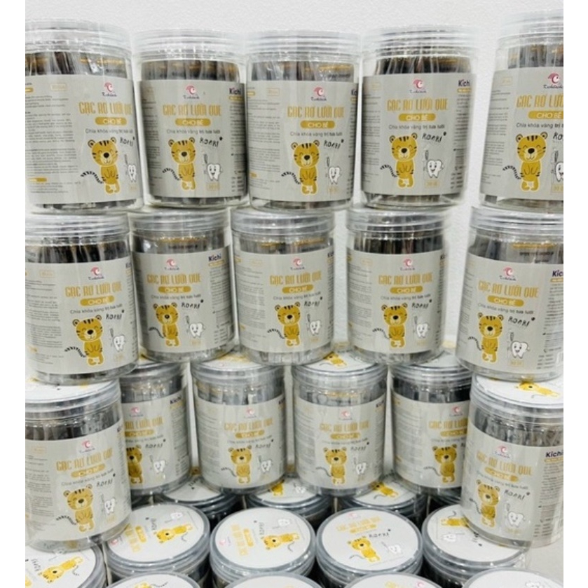 Hộp nhựa 30 Que gạc rơ lưỡi, tưa lưỡi Kichilachi Kichi vệ sinh răng miệng cho bé