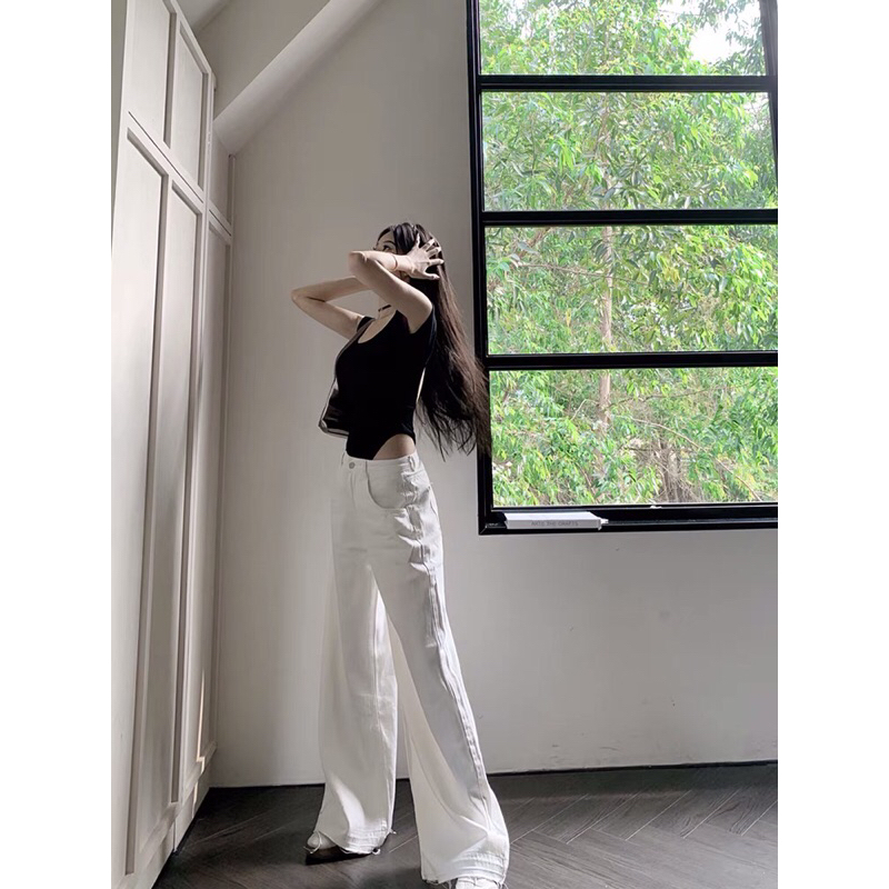 Quần jean ống suông màu trắng basic