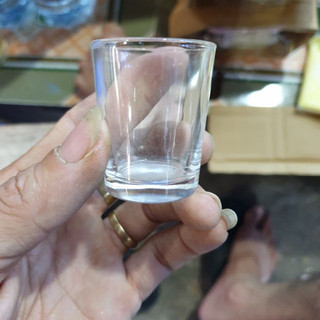 Ly mắt trâu thủy tinh 40ml 1 chiếc chén nhỏ