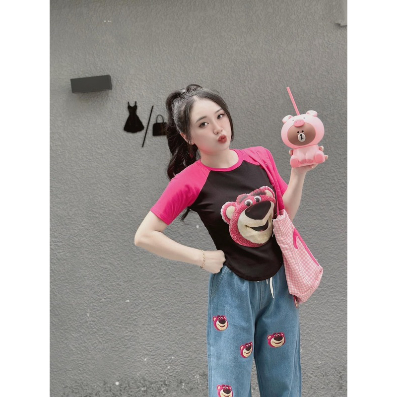 Set áo thun gấu dâu phối quần jean suông ( hàng chuẩn mẫu )