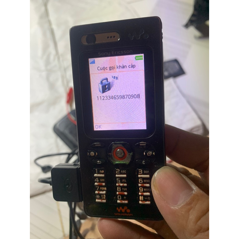 Điện thoại sony g900