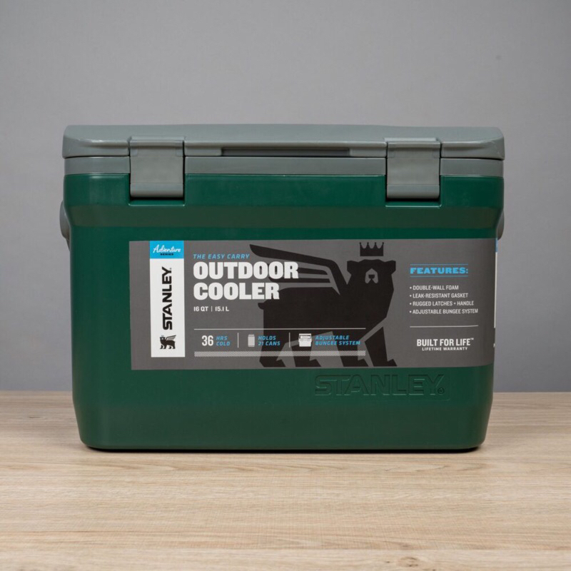 Thùng giữ nhiệt Stanley Adventure Cooler