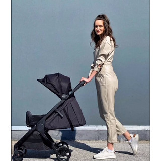 [HÀNG AUTH] Xe Đẩy Trẻ em Ergobaby Metro Plus Compact City Stroller màu đen