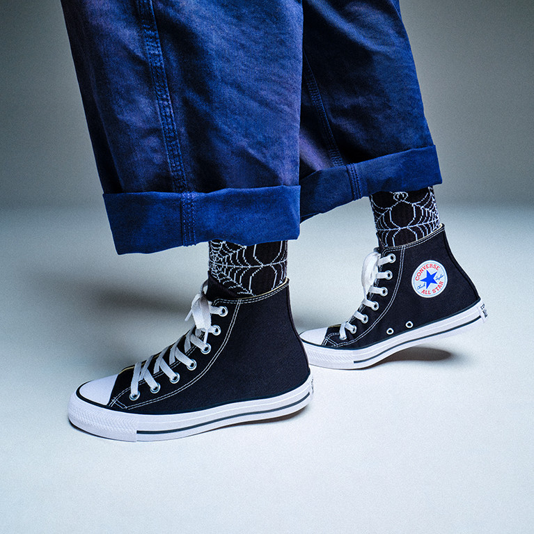 Giày Converse Chuck Taylor All Star Classic Hi Top