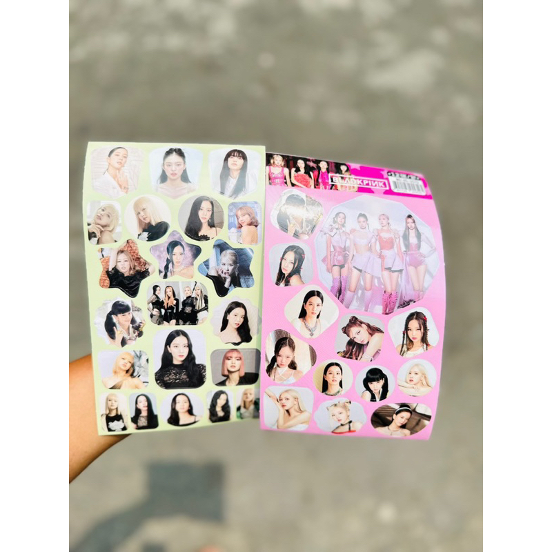 Set 12 tấm sticker nhóm Blackpink